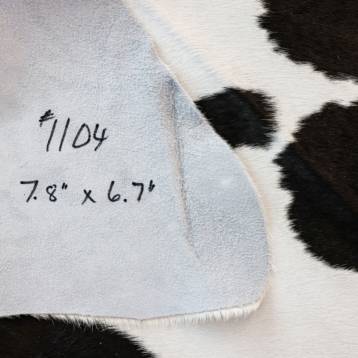 Natural Brazilian Cowhide Pattern 1104 (Black and White)