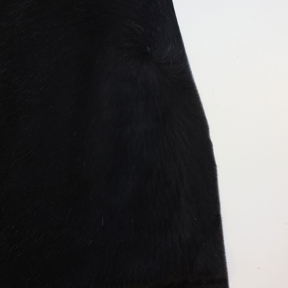 Natural Brazilian Cowhide Pattern 1107 (Black and White)