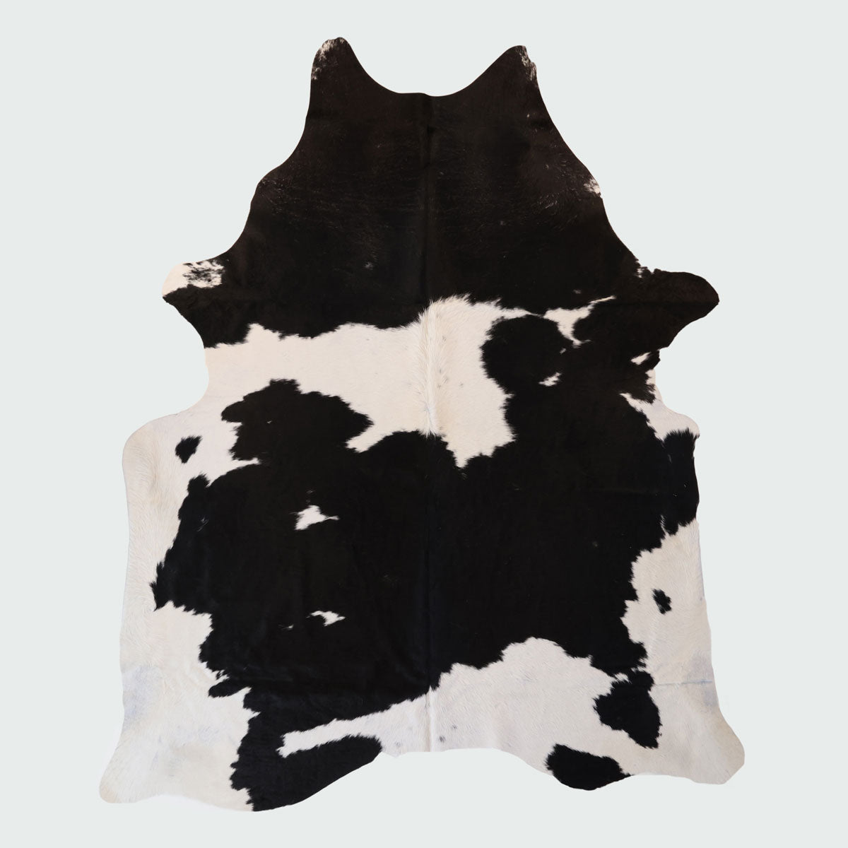 Natural Brazilian Cowhide Pattern 1109 (Black and White)