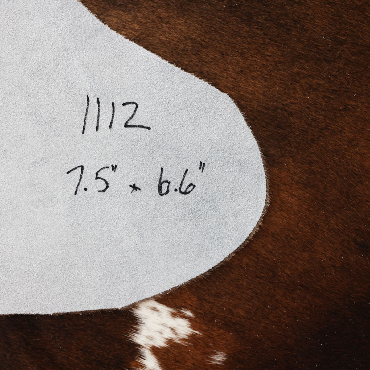 Natural Brazilian Cowhide Pattern 1112 (Golden Brown)