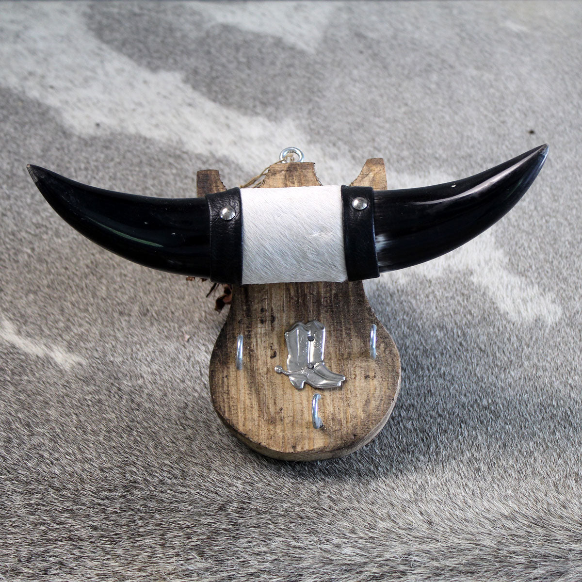 Small Horns Keyholder Boot 1