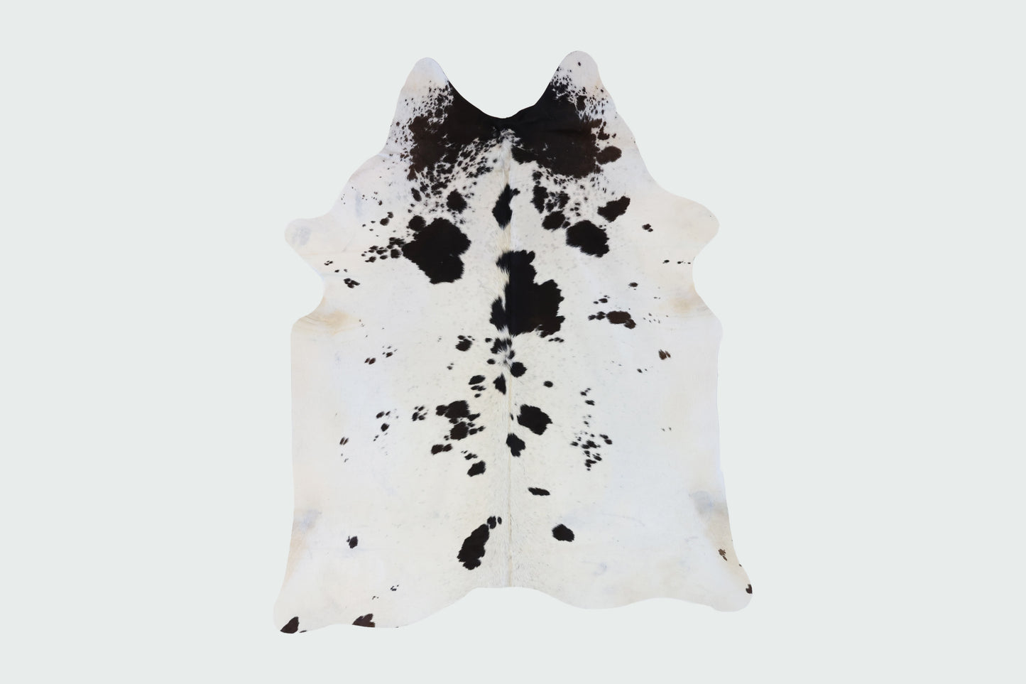 Natural Brazilian Cowhide Pattern 1175 (Black and White)